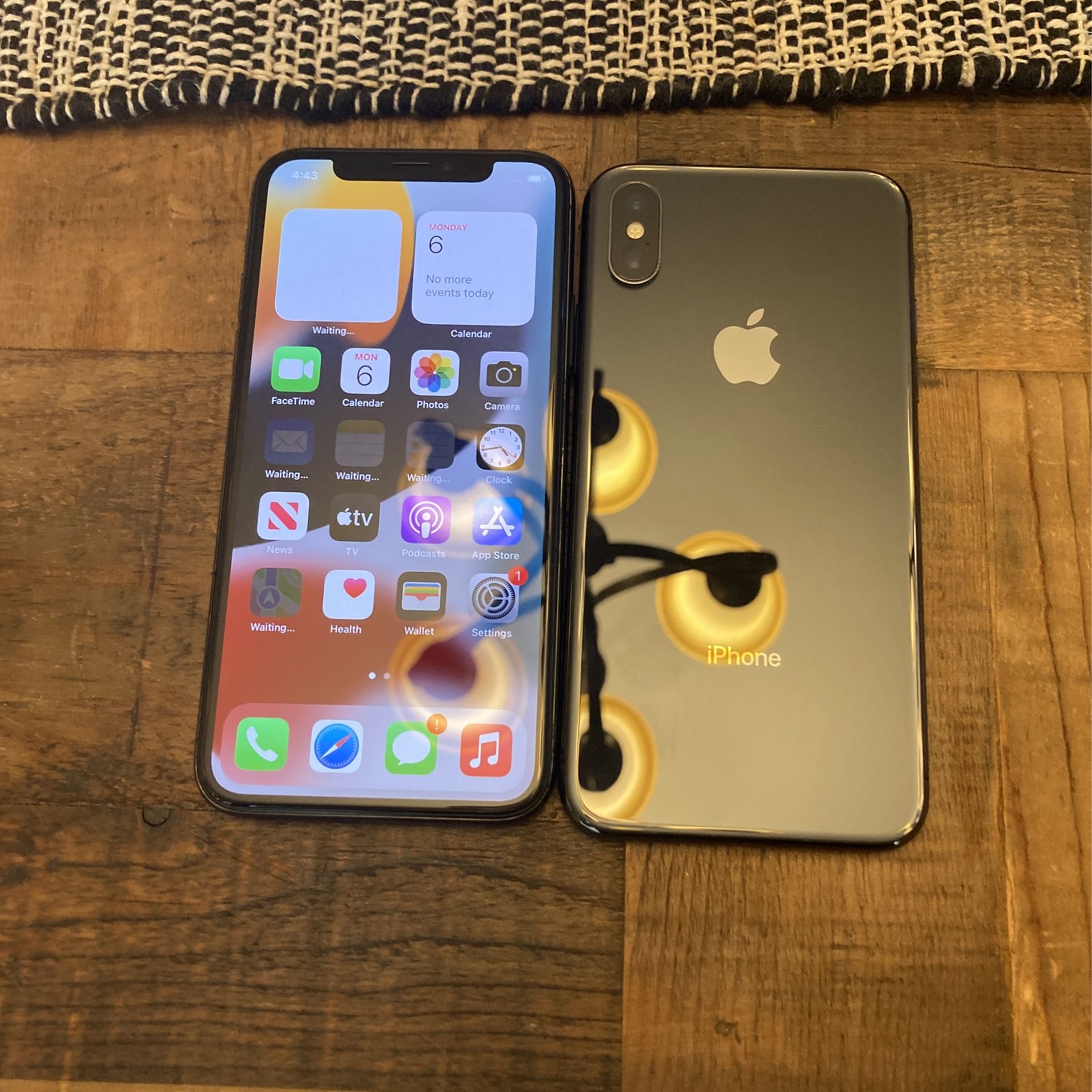 iPhone X 64GB UNLOCKED Any Carrier! $240 Each Fully Functional No Cracks Use International Also! 