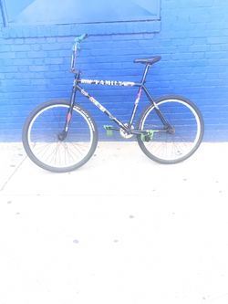 RADIO X BOMBTRACK FGFS FOR SALE FRAME AND FORK ONLY MOVING SOON MY LOST YOUR GAIN