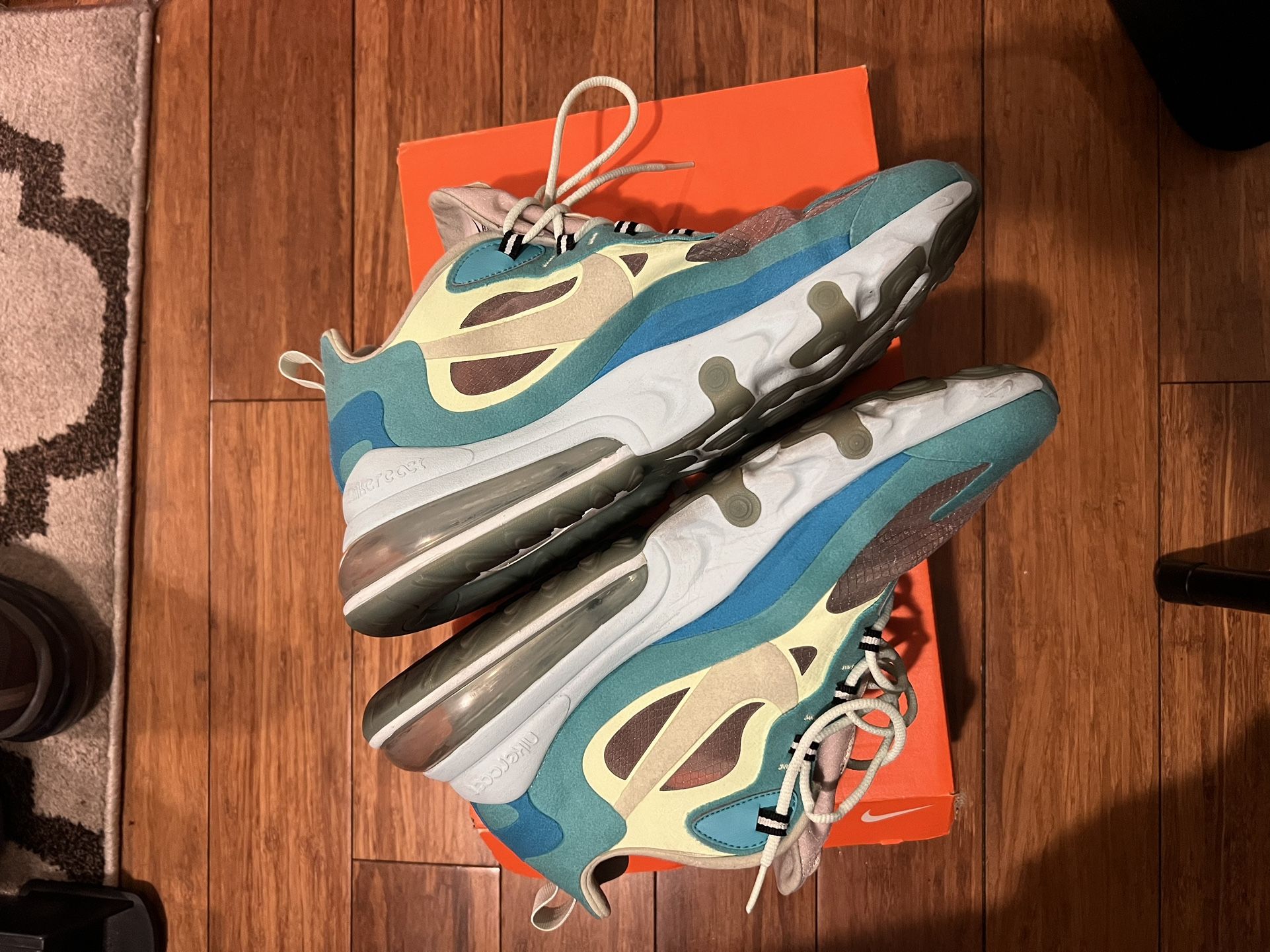 Nike shoes (size 11)