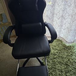 Chair for Office Like new!!