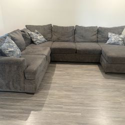 Sectional 