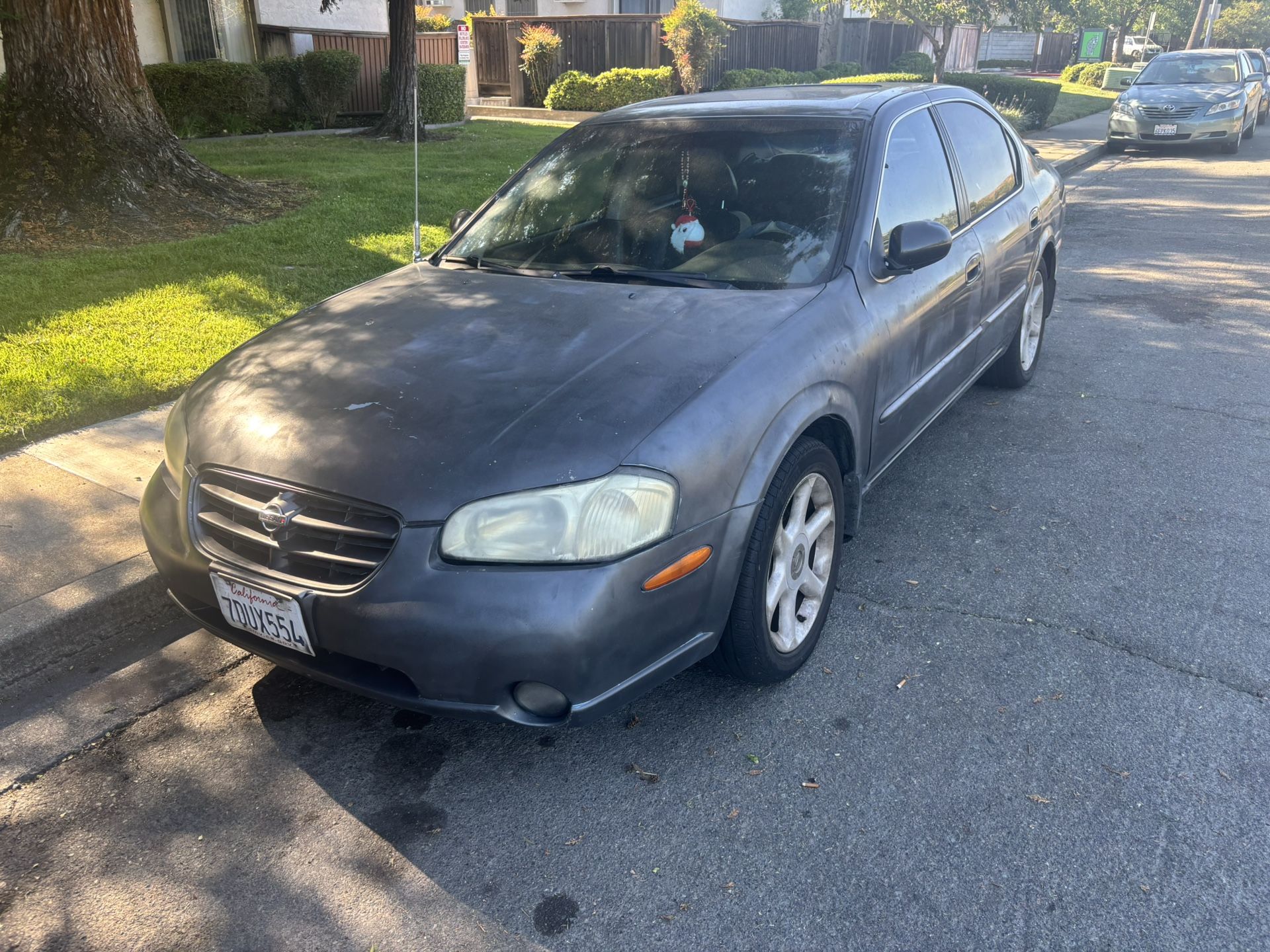 2000 Nissan Maxima