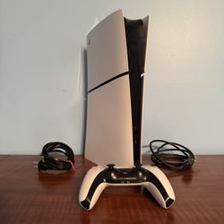 PlayStation 5 (PS5) Slim Digital Edition w/ Controller – Perfect Condition 