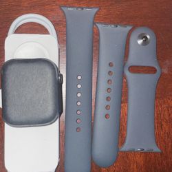 Apple Watch series 7 45mm WR-50m, color- Black 