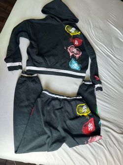 2 piece girls sweatsuit size 7:8