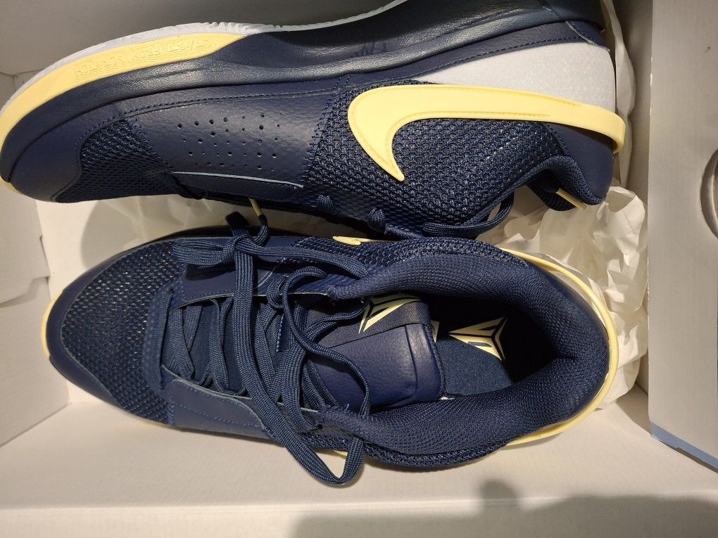 Size 13 Nikes For Sale