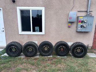 5  28x10x14 Terra Master Tires