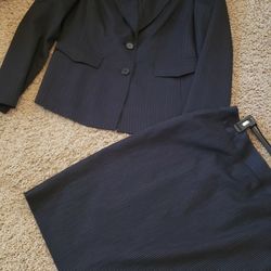 2 Piece ANNE Klein Suit