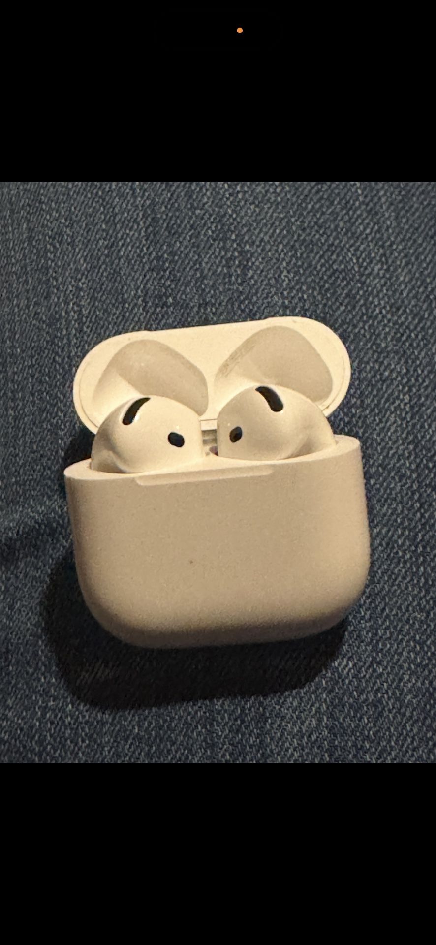 AirPods 4