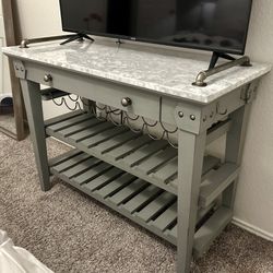 Bar With Wine Storage - Marble Countertop 