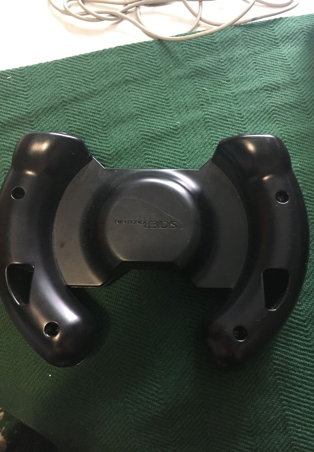 Nintendo 3DS Mario Kart Steering wheel ( Check out my page for more games , electronics , collectables, toys and more ππ½)
