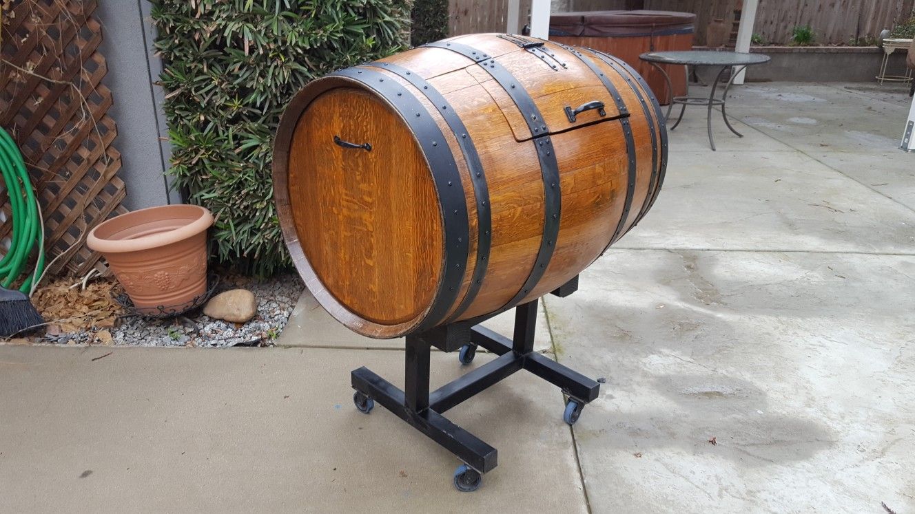 Large Wine Barrel Ice Chest Cooler