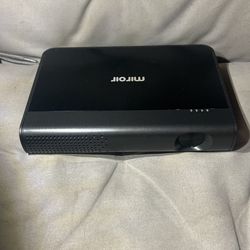 Miroir HD PRO M289, Native 1920 x 1080p (Full HD) Portable Battery-Powered Projector