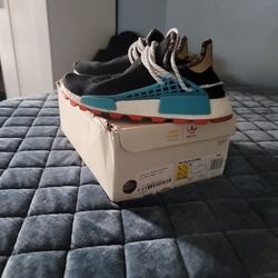 Human Races Adidas By Pharrell Williams Size 9 1/2 Solar Nmd