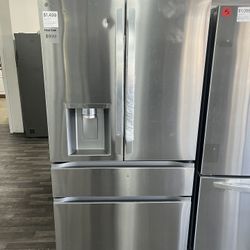 LG 4 Door French Door Standard Depth MAX - One Year Warranty