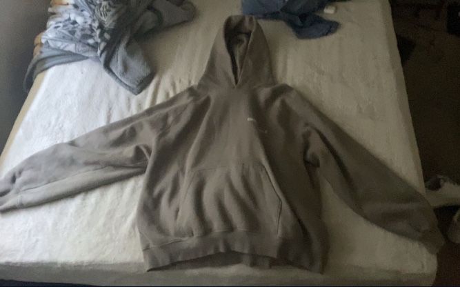 Fear Of God Essential Hoodie Desert Taupe Size XXL