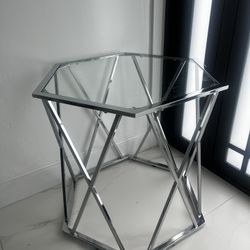 Modernized Glass Table