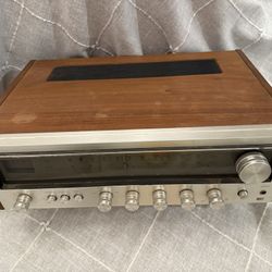 Vintage Realistic Radio Shack STA-52 Model 31-2072 AM/FM Stereo