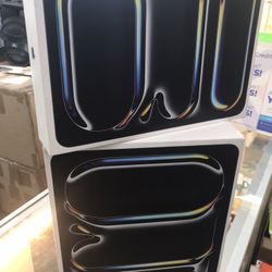 Ipad pro 11 Inch 256gb New Sealed No Credit Needed Lay Down Only