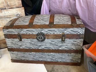 Chest storage/ Toybox