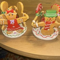 2 Gingerbread candle holders - like new