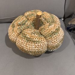 NEW Yarn Pumpkin