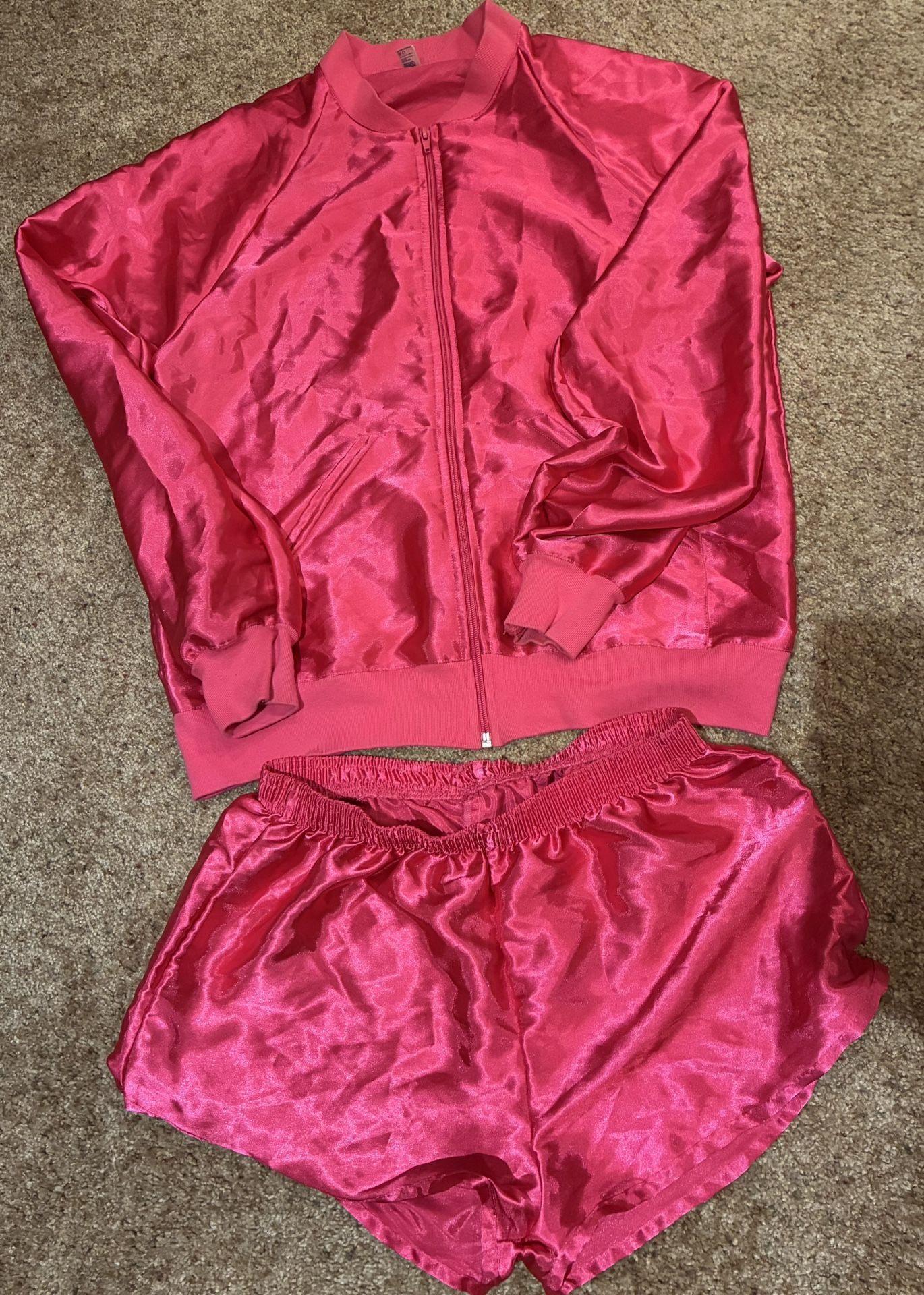 Medium Satin Set