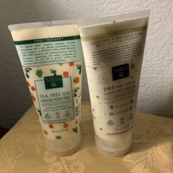 Earththerapeutics Brand 6 Oz cream and footpeel