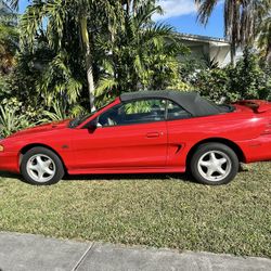 1994 Ford Mustang