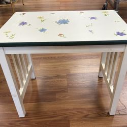Ivory floral and painted accent table/bench 
