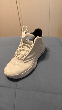 Jordan Max Aura 4 men’s 7.5