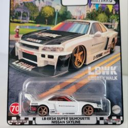 Hot Wheels Liberty Walk LB-ER34 Super Silhouette Nissan Skyline - 
