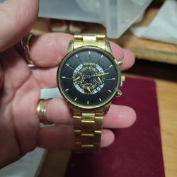 Gold Stainless Steel Quartz Watch New