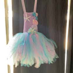 Little Girls Mermaid Shell Light Up Dress