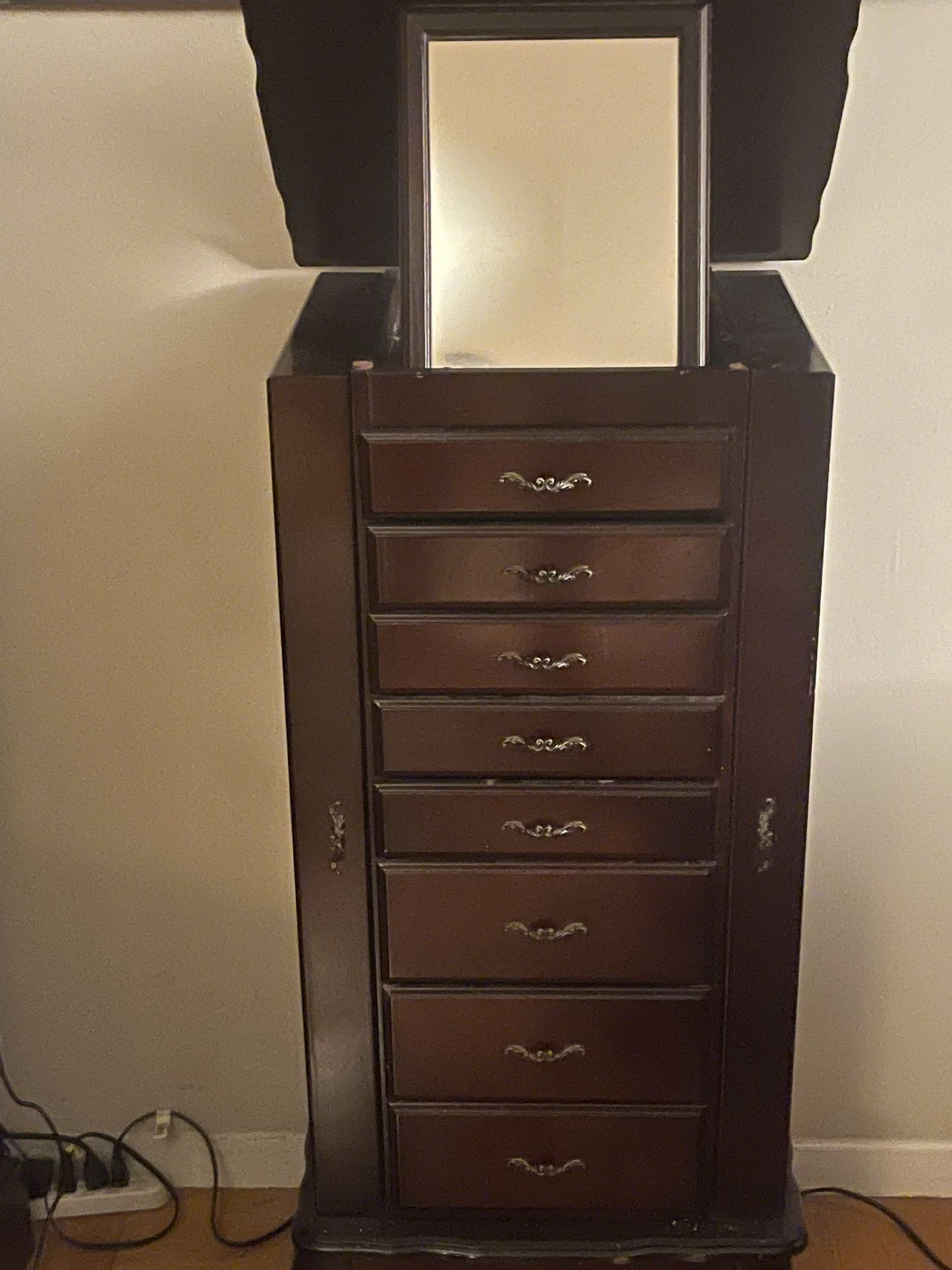Armoire