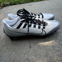 Nike Vapor Cleats Size 11