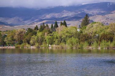 A Scenic View Of Virginia Lake 