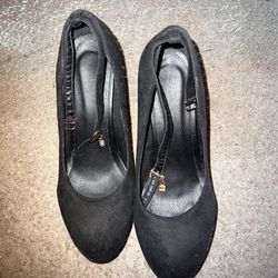 Women’s Black Heels