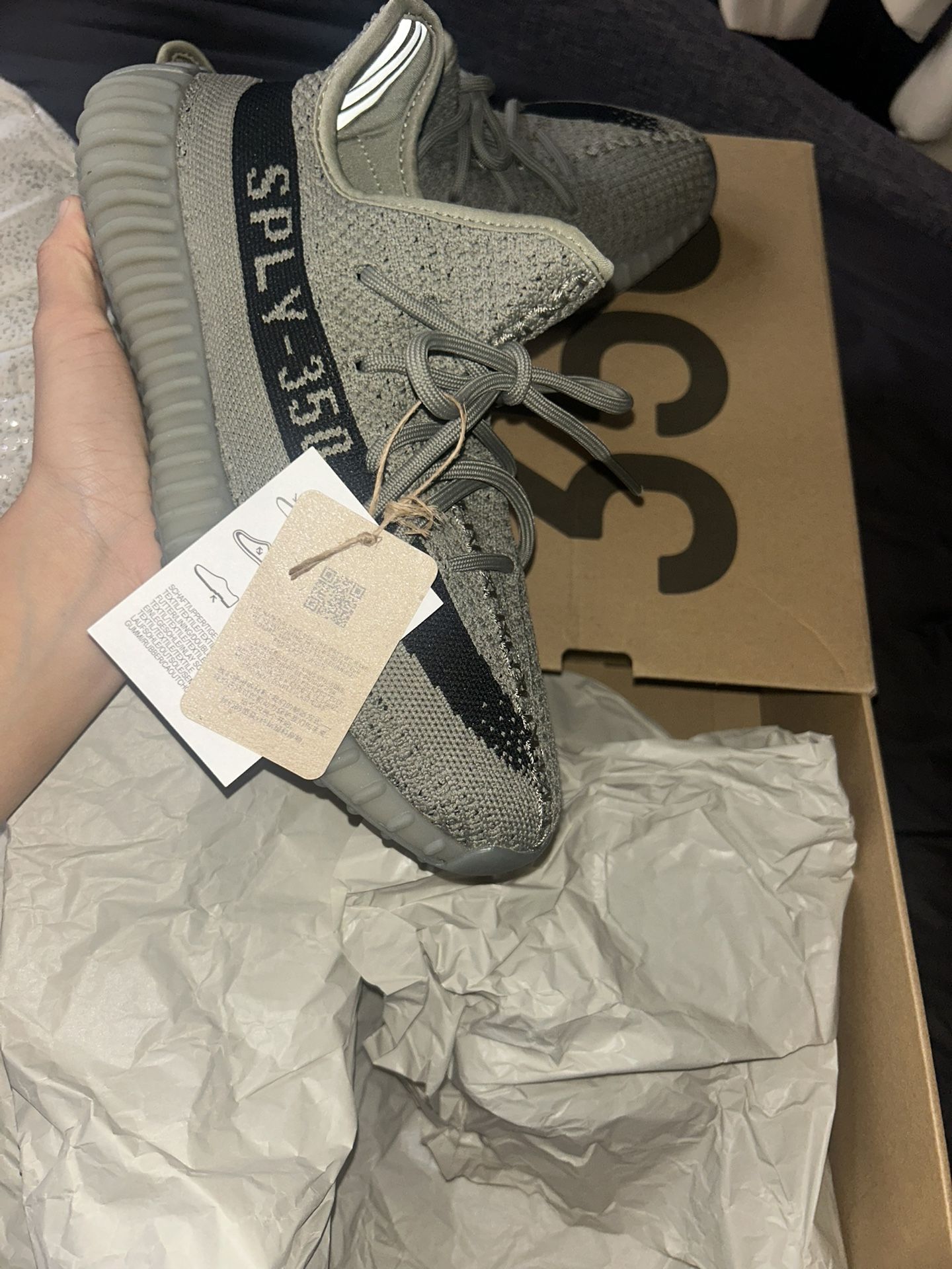 Yeezys “granite”