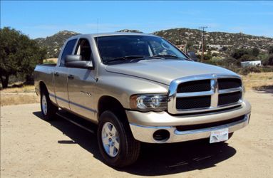 Clean '05 Dodge Ram 1500 Crewcab
