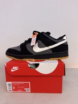 Nike dunk pale ivory
