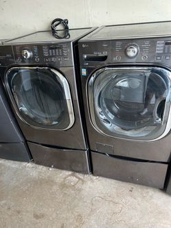 LG Front Load Washer and Dryer Set