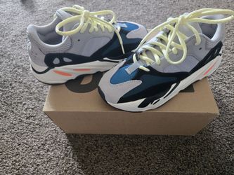 Yeezy Boost 700 Waverunners