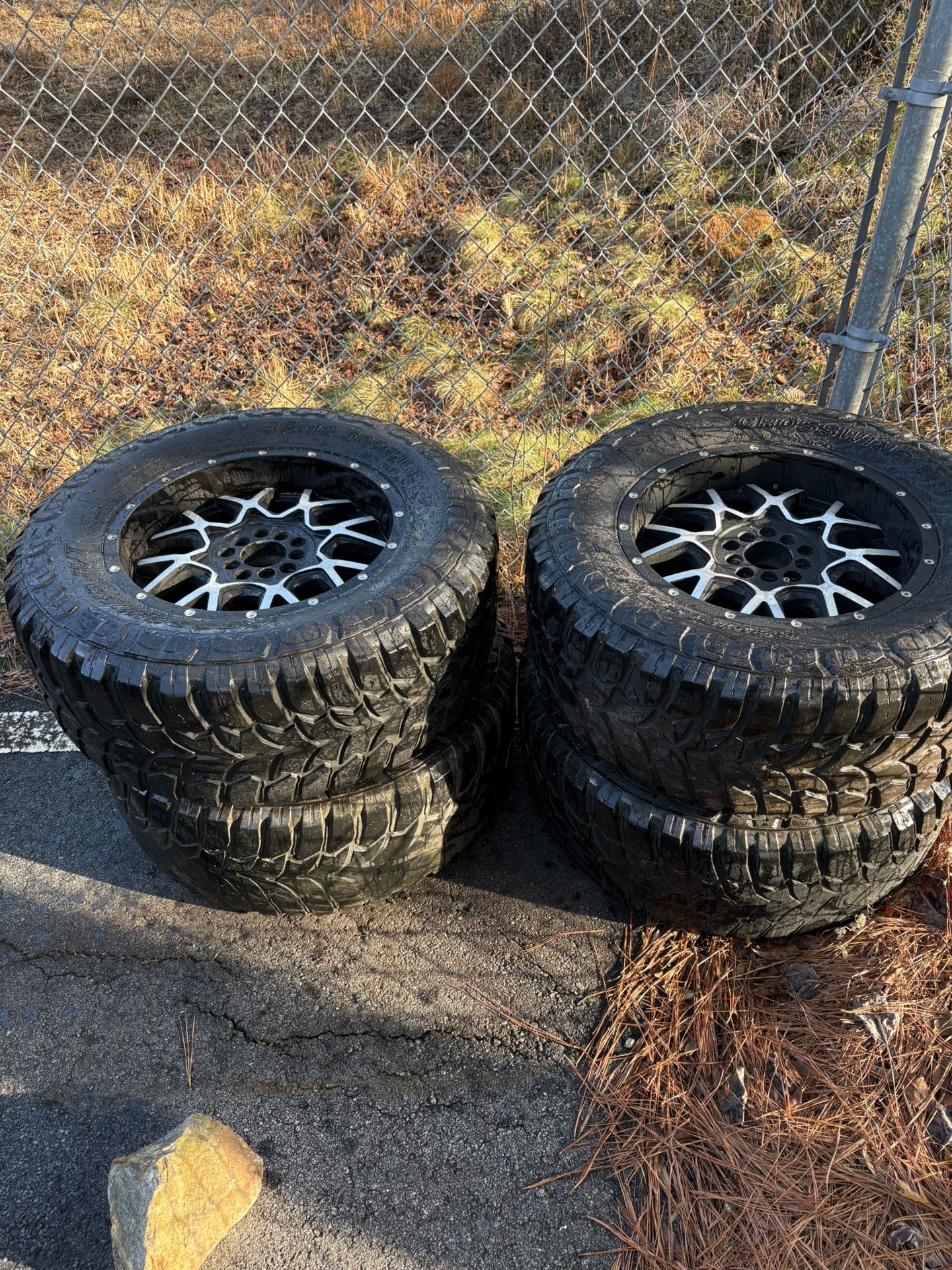 Dual Drilled Wheels
