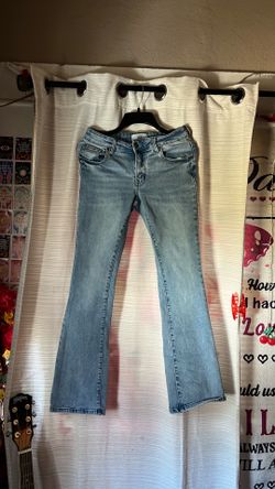 Low wasted jeans
