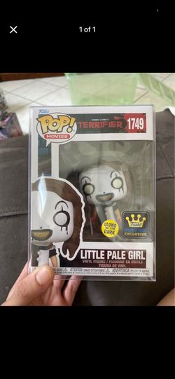 Funko Pop! Terrifier - Little Pale Girl #1749 (Glows in the Dark / Specialty Series Exclusive)