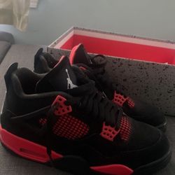 Air Jordan Retro 4 Red Thunder