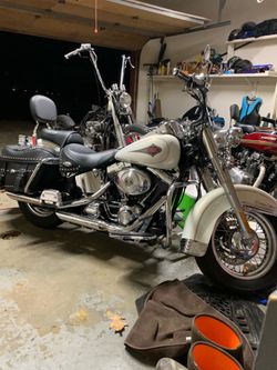 Harley soft tail