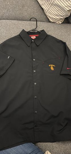 USC Trojans nike short sleeve shirt