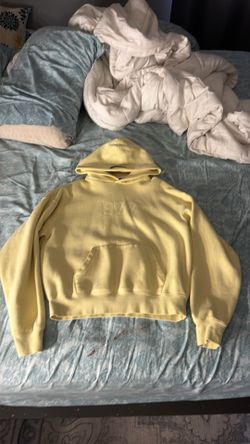 Essential hoodie